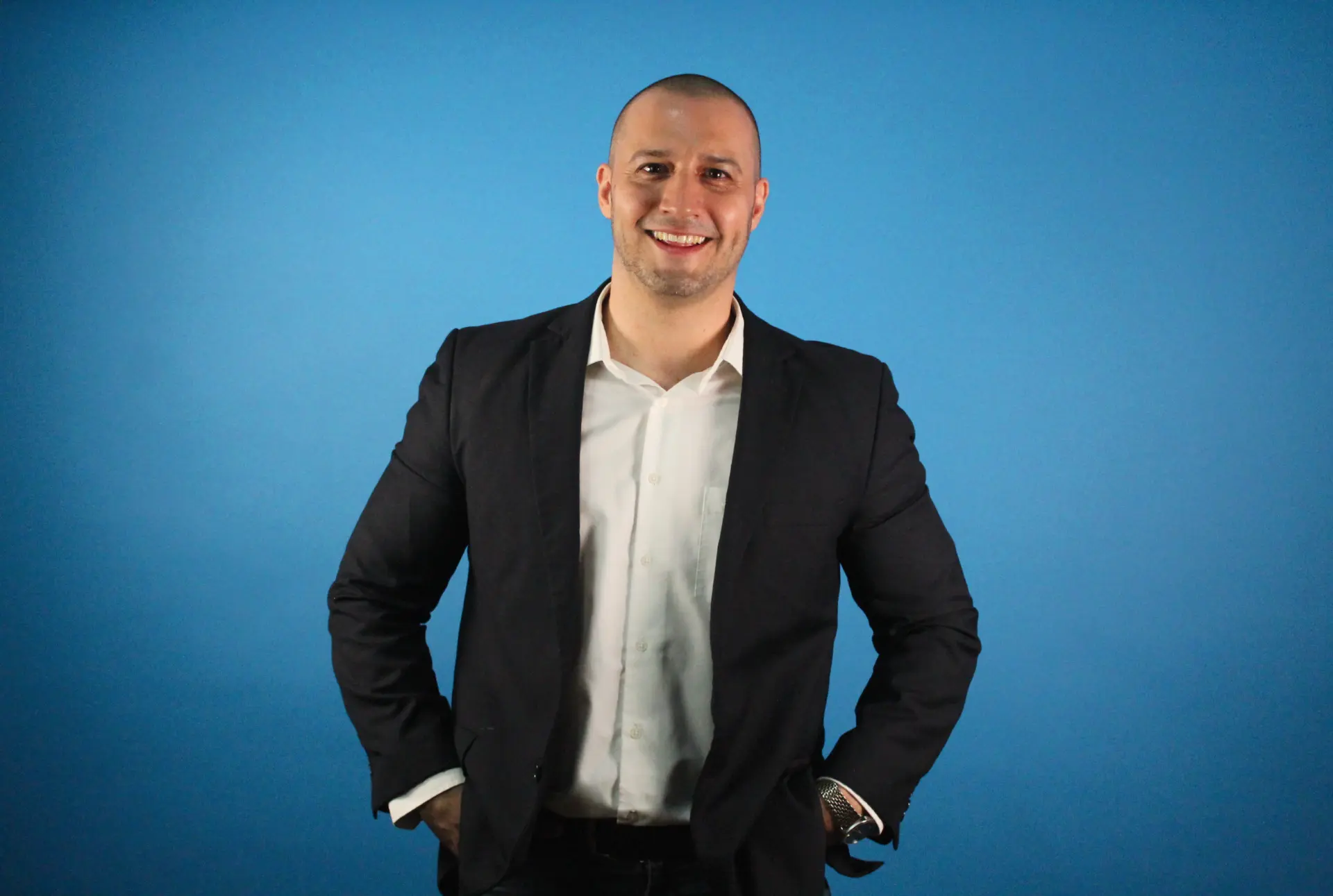 Psicólogo Carlos Alanís
